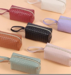 Cosmetic bags