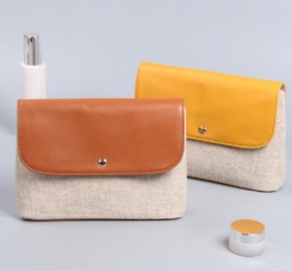 Cosmetic bags