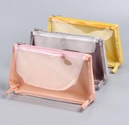 Cosmetic bags