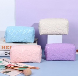 Cosmetic bags